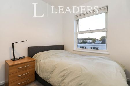 1 bedroom apartment to rent Governors Court, Landor Road, Warwick, CV34 - Photo 5