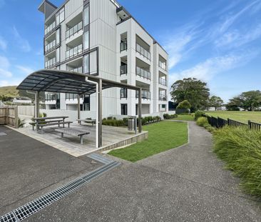 Unit G03, 12 Barrack Road, Mount Wellington, Auckland - Photo 2