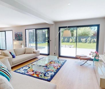 Maison • Prévessin-Moëns - Photo 4