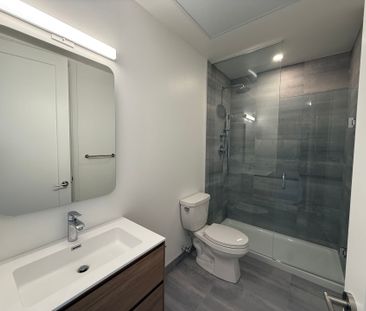 For Lease - 800 Broadview Avenue Unit# 404, Toronto, Ontario - Photo 5