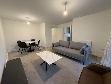 2 Bed Flat, Brunswick Road, EH7 - Photo 2