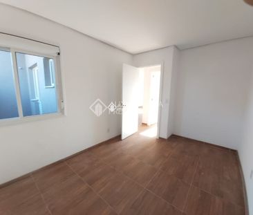 Casa com 2 quartos e 57m² para alugar em Ponta Grossa, Porto Alegre. - Photo 1
