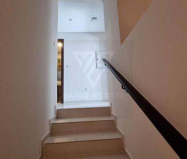 RRM | Ready To Move In | Spacious 3 BR | RRM - Photo 3