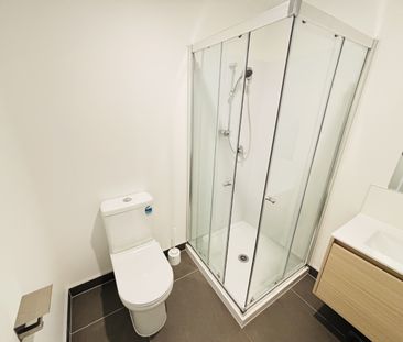 MANGERE BRIDGE, 3 BEDROOMS - Photo 5