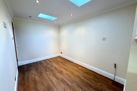 Ashlee Walk - Photo 2