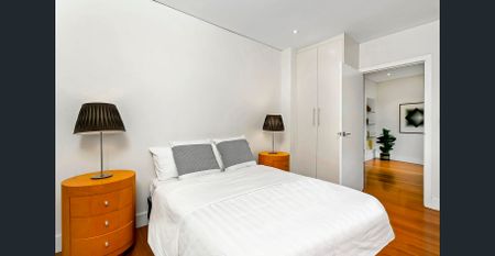 BB010 - 3 bedrooms - Opposite Bondi Beach - Photo 3