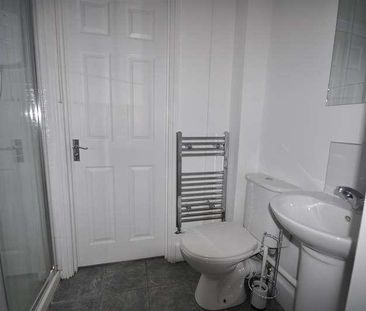 Bennington Street Cheltenham, GL50 - Photo 5