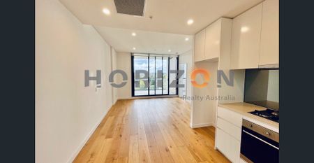 Modern North Facing One Bed Plus Study - Photo 5