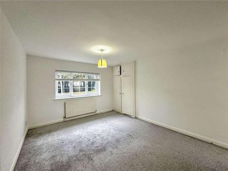 Woodhall Lane, Shenley, Radlett, Hertfordshire, WD7 - Photo 2