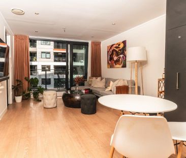 Fully furnished Centro 2 bedroom apartment with carpark available a... - Photo 1