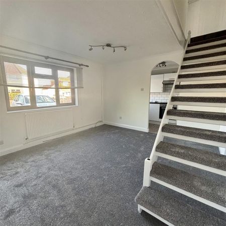 1 BED End of terrace house To rent - Photo 2