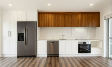 Close to the CBD and Waikato Hospital - Photo 3