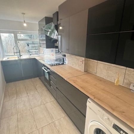 Belfast Walk, DERBY, DE21 - Photo 1