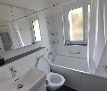 Für eine Einzelperson in Zürich - Kreis 12 Schwamendingen, möbliert... - Photo 4