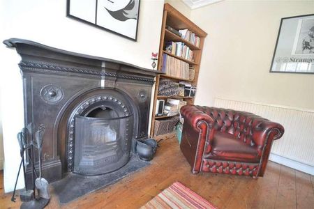 Egerton Street, Prestwich, Manchester, M25 - Photo 2