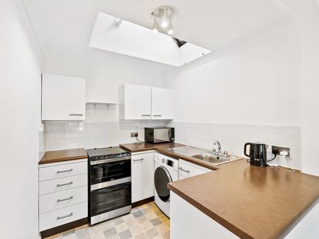 Ref: AD - Brighton Road - Photo 2