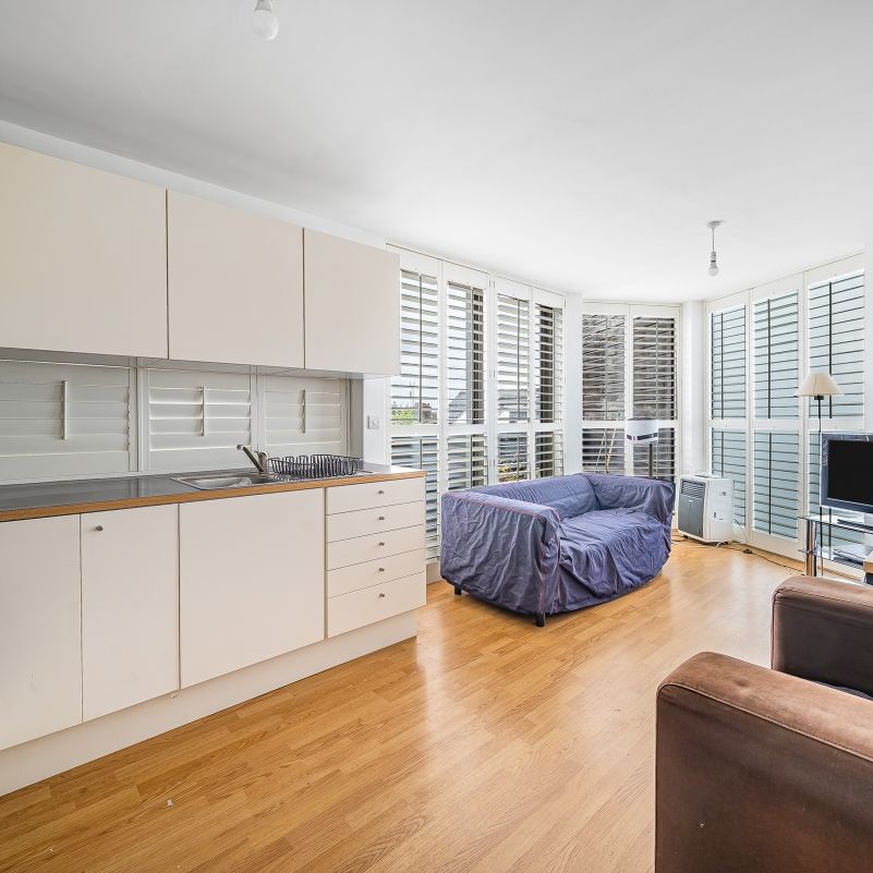 Barmeston Road, London, SE6 - Photo 1