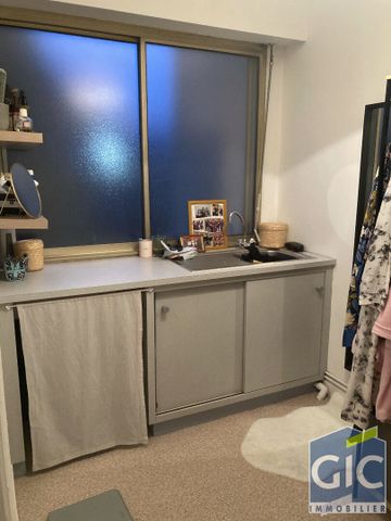 Location Appartement 2 pièces 60m² - Photo 2