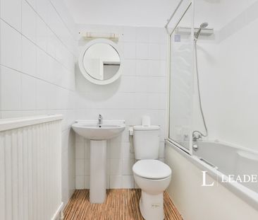 2 bedroom apartment to rent Fairmile Road, Christchurch, BH23 - Photo 4