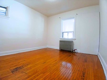 For Lease - 310 Westwood Avenue Unit# Main, Toronto, Ontario - Photo 3