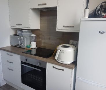 1 bedroom flat to rent - Photo 4