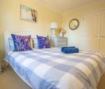 3 bedroom terraced house to rent - Photo 2