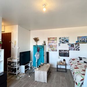 Appartement 1 pièces 28m2 REIMS 470 euros - Photo 2