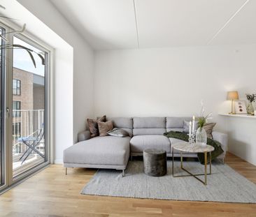 Stilfuld 2-værelses lejlighed med egen terrasse og stor stue - Foto 4