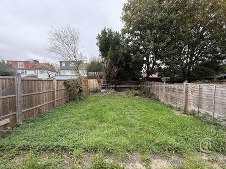 Nelson Road, TW2 - Photo 4