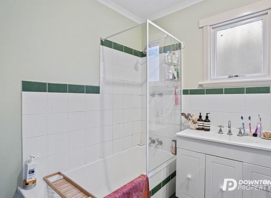 1/156 brisbane st, hobart tas 7000 - Photo 1