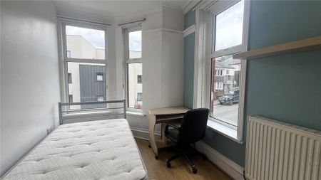 1 bedroom end of terrace house to rent - Photo 2