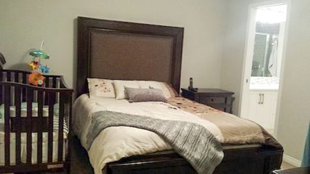 Spacious 3 Bedroom Home With Office, Bonus Room & Lake Access In Auburn Bay - Photo 3