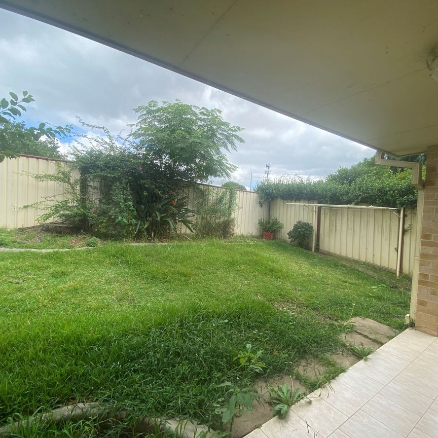 South Wentworthville - Photo 1