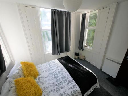 6 bedroom house share to rent - Photo 4