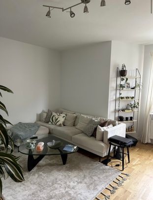 Järnvägsgatan, Sundbyberg - Photo 1