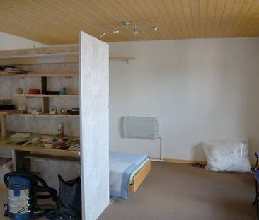 Einfaches Knusperhäuschen zum Wohnen mit Gewerbenutzung. - Foto 1