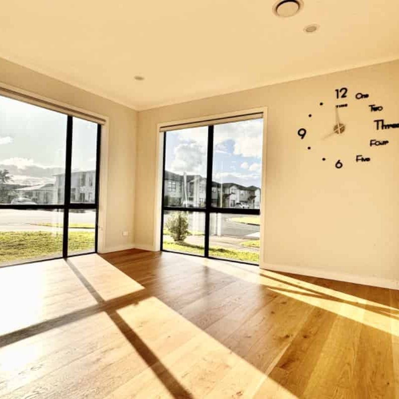 Luxurious Family Home - Photo 1