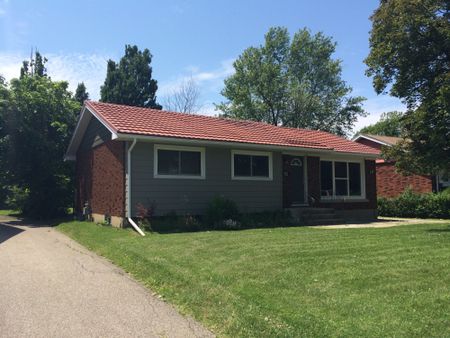 82 Jacobson Avenue - Photo 4