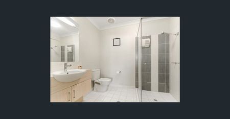 Spacious Terrace Home - Photo 5