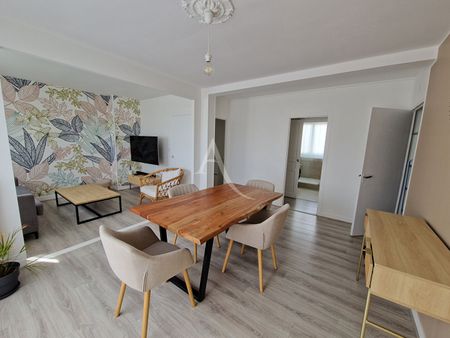 Location Appartement 3 pièces 61m² - Photo 2