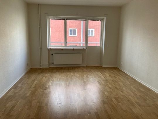 Bjäregatan 12 A Lgh 10 - Photo 1