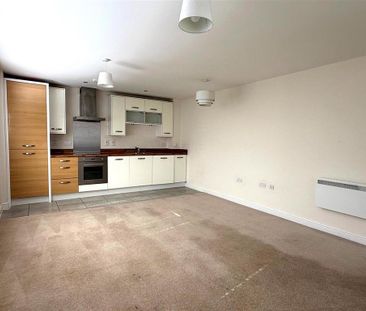 2 bedroom apartment to rent - Photo 2