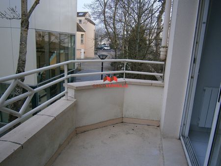 Location Appartement 2 pièces 33m² - Photo 2