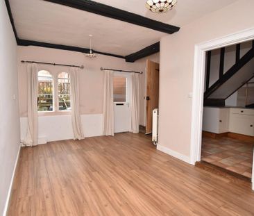 3 bedroom cottage to rent - Photo 3