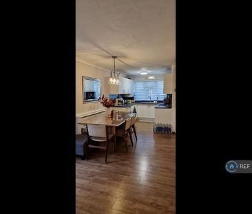 2 bedroom end of terrace house to rent - Photo 6