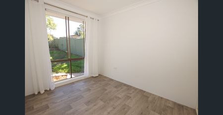 RENOVATED HOME IN CENTRAL LOCATION - Photo 4