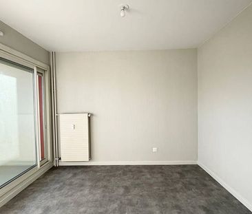 Appartement T4 rénové - Parc de Libremont - Photo 3