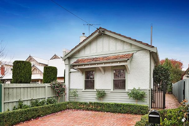 Elegant Edwardian Terrace - Photo 1