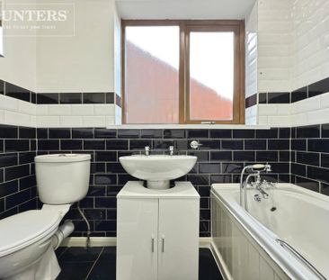 2 bedroom semi-detached house to rent - Photo 5