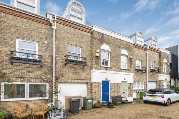 Highbury Terrace Mews, Islington, London, N5 - Photo 1